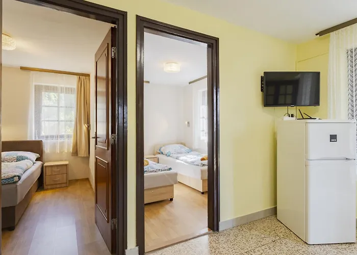 Leslie By Interhome Дом отдыха Шиофок