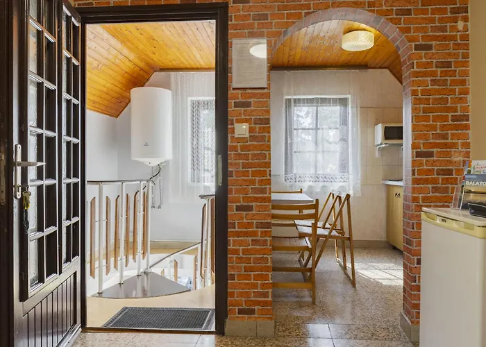 Leslie By Interhome 別荘 シオーフォク