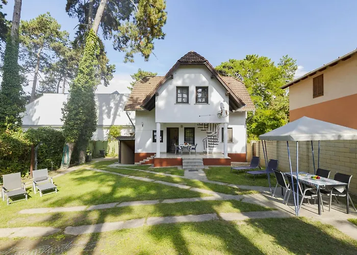 Leslie By Interhome 別荘 シオーフォク